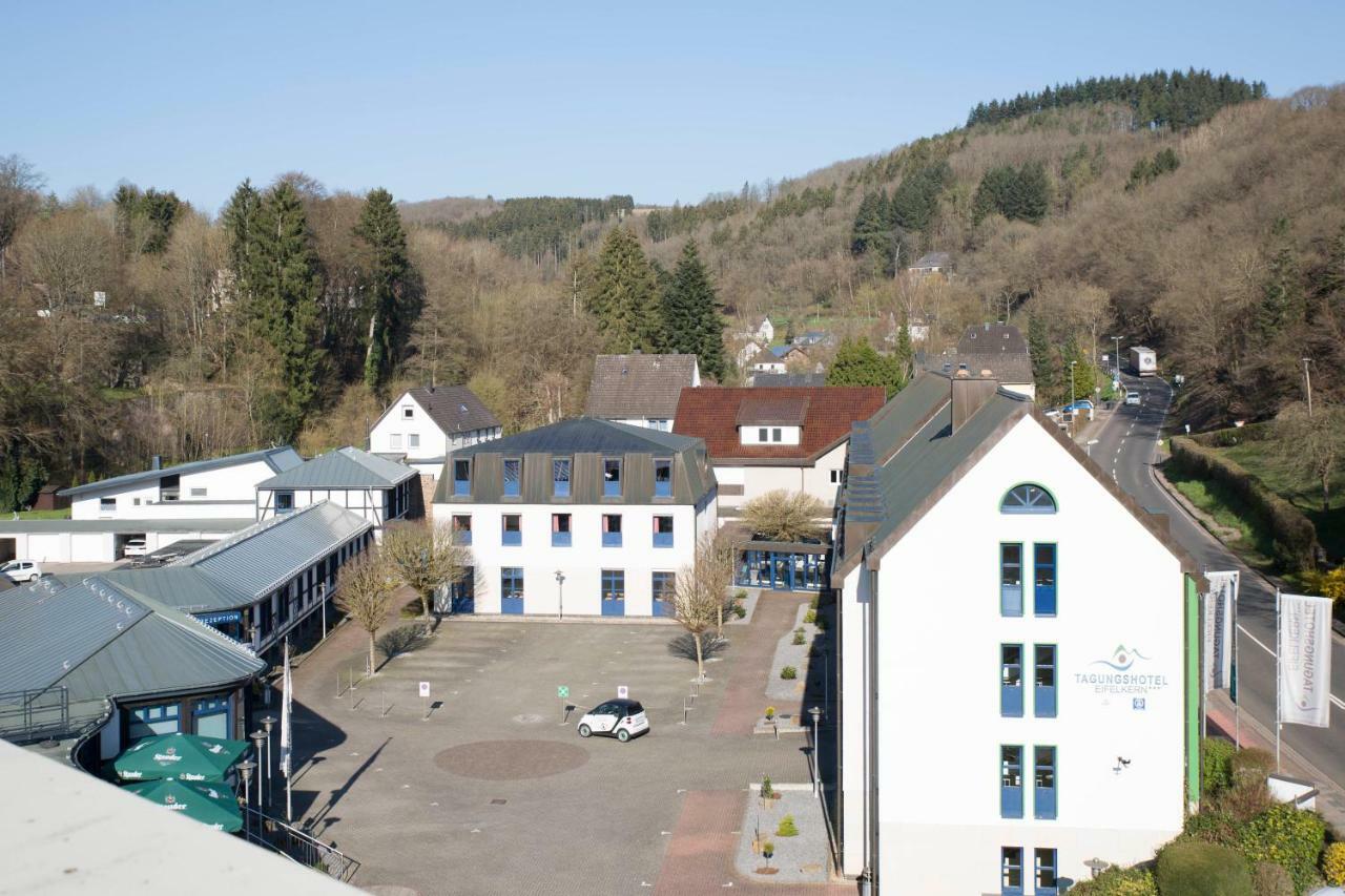 Hotel Eifelkern Schleiden Exteriör bild